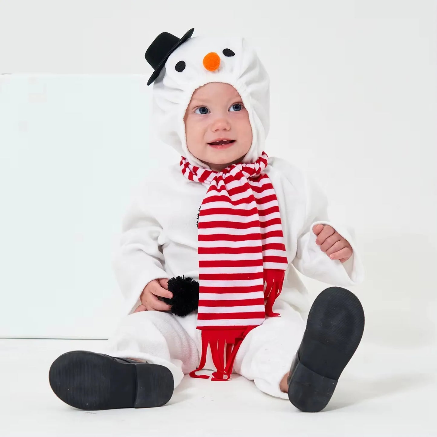 Baby Snowman Costume – Cozy Fleece Romper for Boys & Girls (6M–24M)